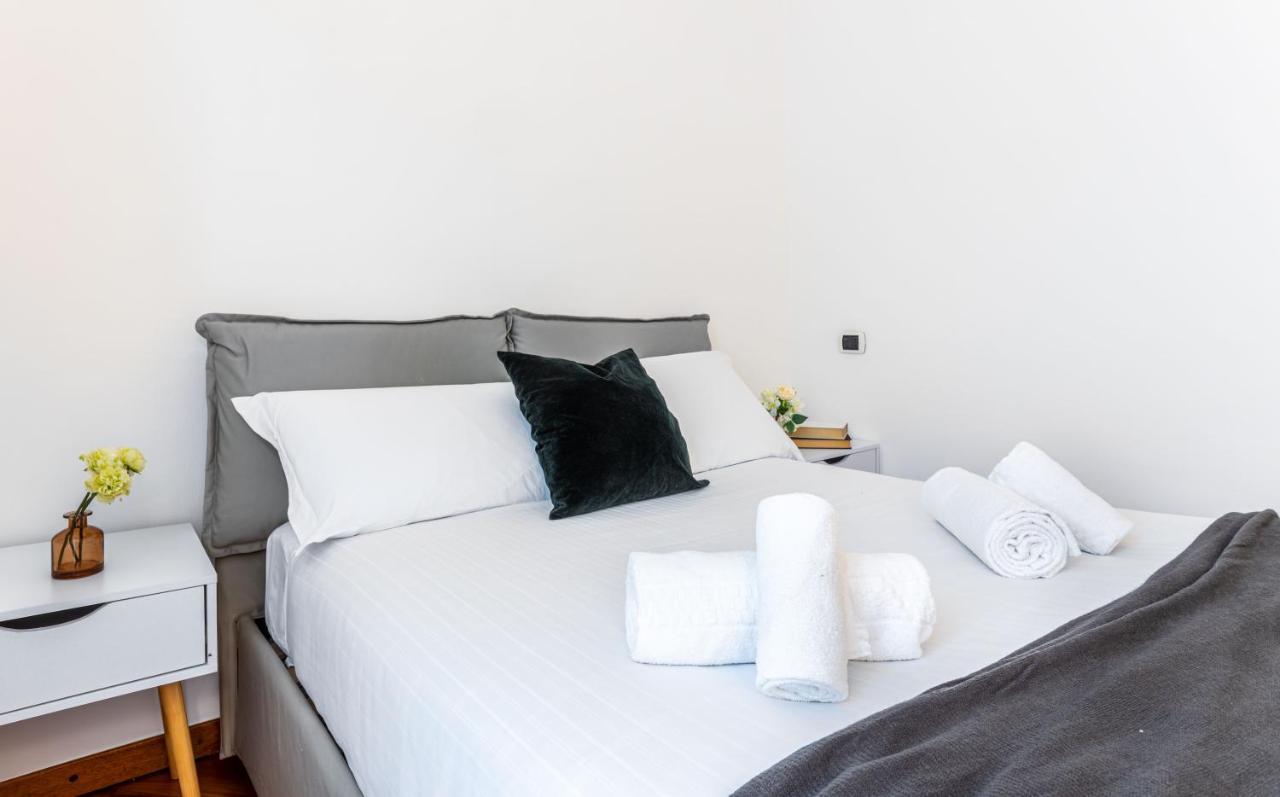 Joivy Charming Flat Near Duomo Di Milano Apartman Kültér fotó